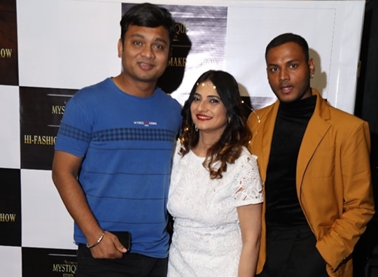 Mystique Event Juveria Nusrat organised Fashion show to support Makeup artist