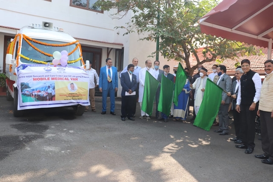 GIC of India (GIC Re) donates Mobile Medical Van to RK Hiv AIDS Research & Care Centre