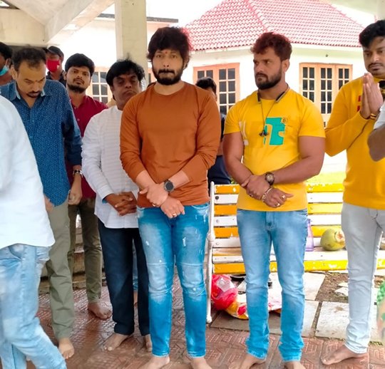 Mahakali Movie’s And Khesari Lal Yadav’s Untitled Film Muhurat N Shooting Started