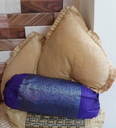 Shivani Zaveri Garments Deals With Amazing Home-Decor Products