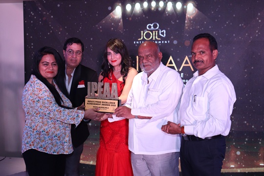 Seema Bundhela  Honoured With IEPAA Award in Pune  For PR and Executive Producer