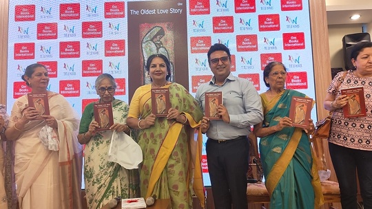 Shabana Azmi –  Ajay Mago – Shantanu Ray Chaudhuri – Maithili Rao – Rinki Roy Bhattacharya Launch Om Books International’s The Oldest Love Story at Title Waves  Bandra