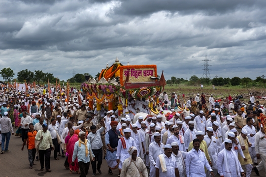 Parvez Damania Transforms Passionate Photographers Into Pandharpur Pilgrims With Purpose  This World Tourism Day