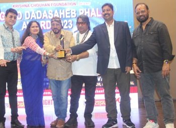 Dr KHOJA Phd Vastu N Nadi Astrology Awarded At Grand Ceremony Of Fourth Legend Dadasaheb Phalke Award 2023 Held On The Birthday Of Dr Krishna Chouhan