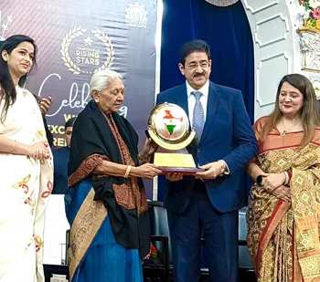 Sandeep Marwah Recognized By Governor Of Uttar Pradesh For Advancing Women Empowerment